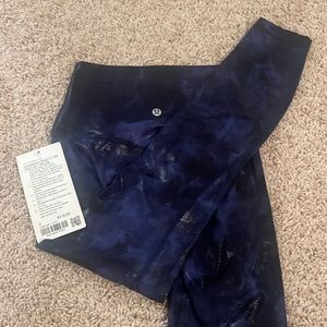 Lululemon legggings (shine)
